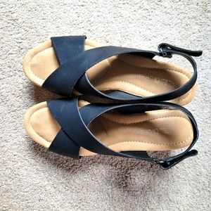 Chinese Laundry wedges